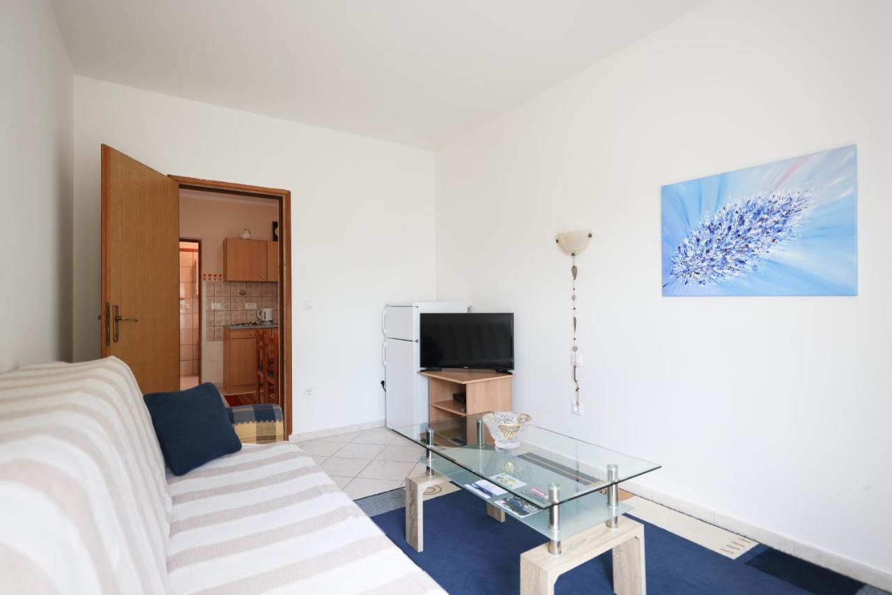 Apartments Veronika ザダル エクステリア 写真